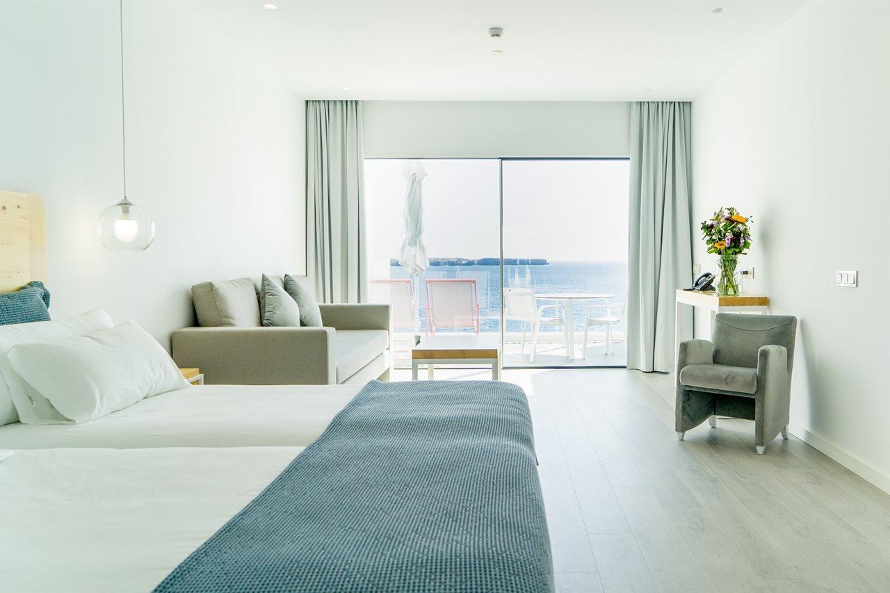 Calalanzarote Suites Hotel - Adults Only Πλάγια Μπλάνκα Εξωτερικό φωτογραφία A room at the hotel