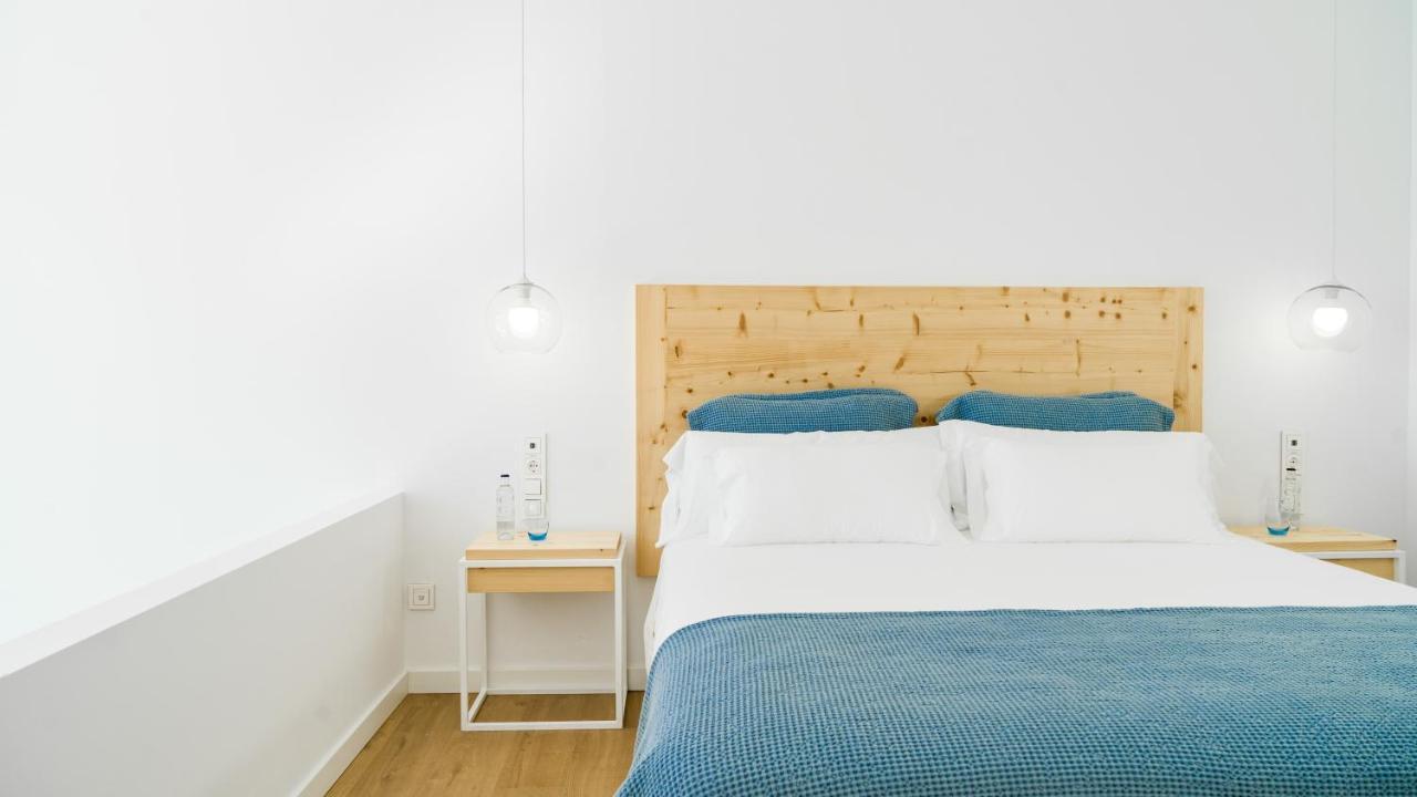 Calalanzarote Suites Hotel - Adults Only Πλάγια Μπλάνκα Εξωτερικό φωτογραφία A bedroom at the hotel